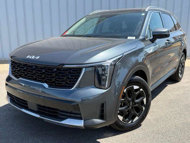 Used 2024 Kia Sorento S w/ Panoramic Sunroof Package