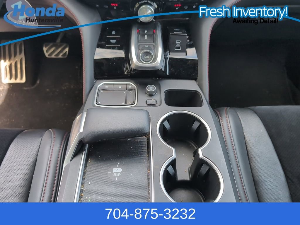 Used 2023 Acura MDX A-Spec image 18