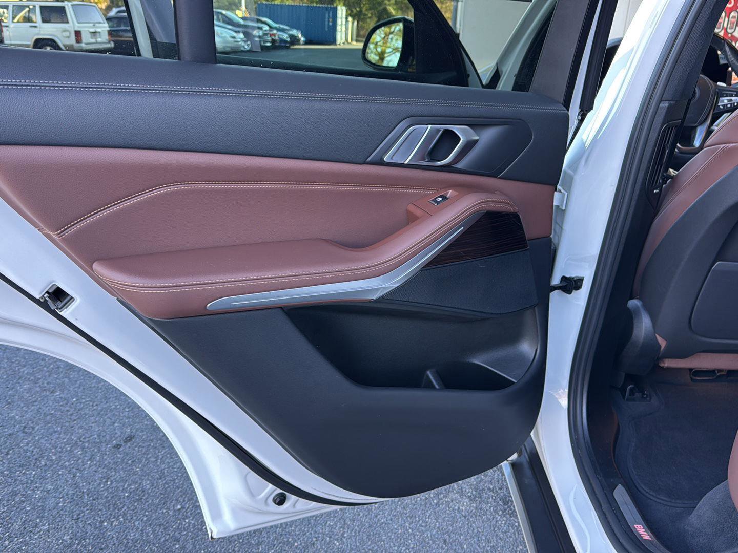 Used 2020 BMW X5 sDrive40i w/ Premium Package image 15