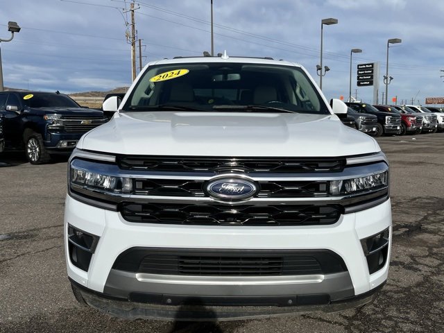 Used 2024 Ford Expedition Limited image 8