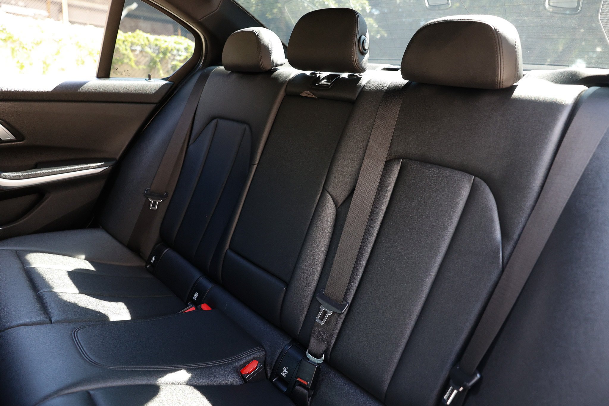 Used 2019 BMW 330i xDrive Sedan w/ Premium Package AWD/4WD image 12