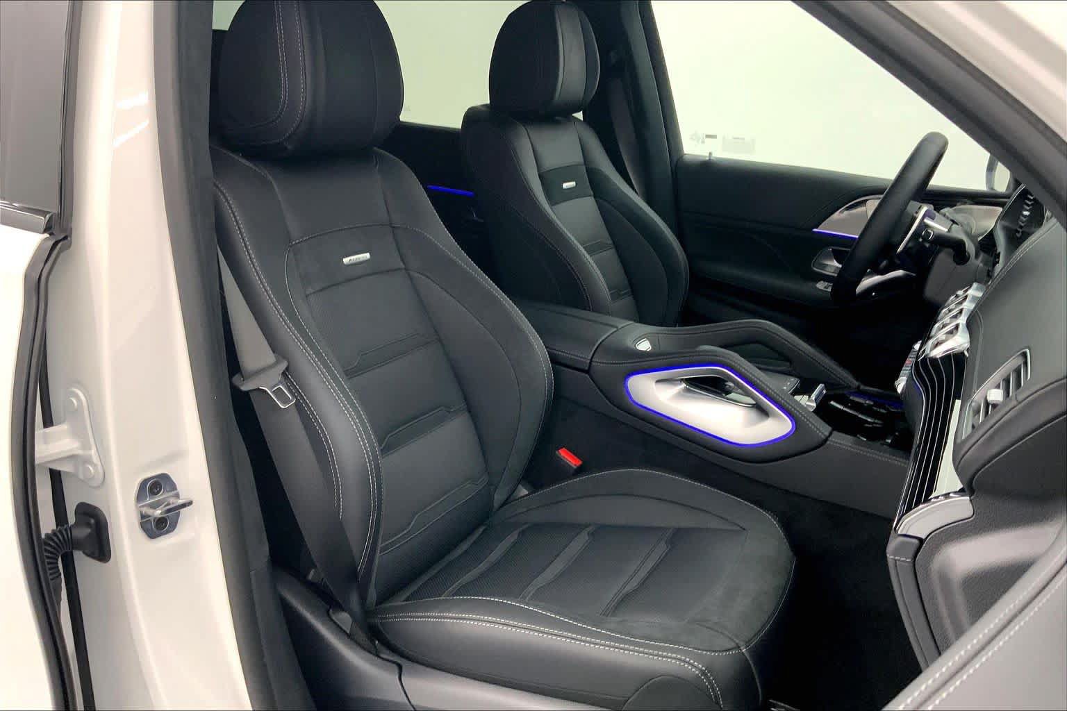 New 2026 Mercedes-Benz GLS 63 AMG 4MATIC image 3