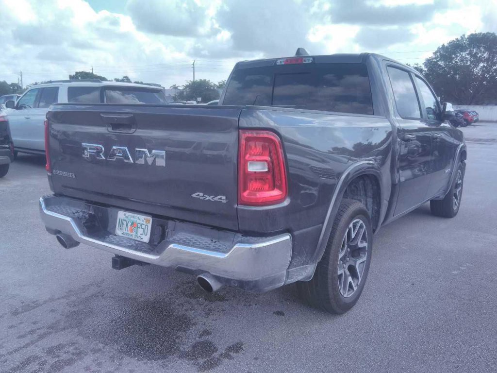 Used 2026 RAM 1500 Laramie AWD/4WD image 9