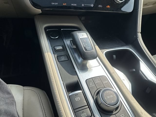 Used 2023 INFINITI QX60 Pure AWD/4WD image 25