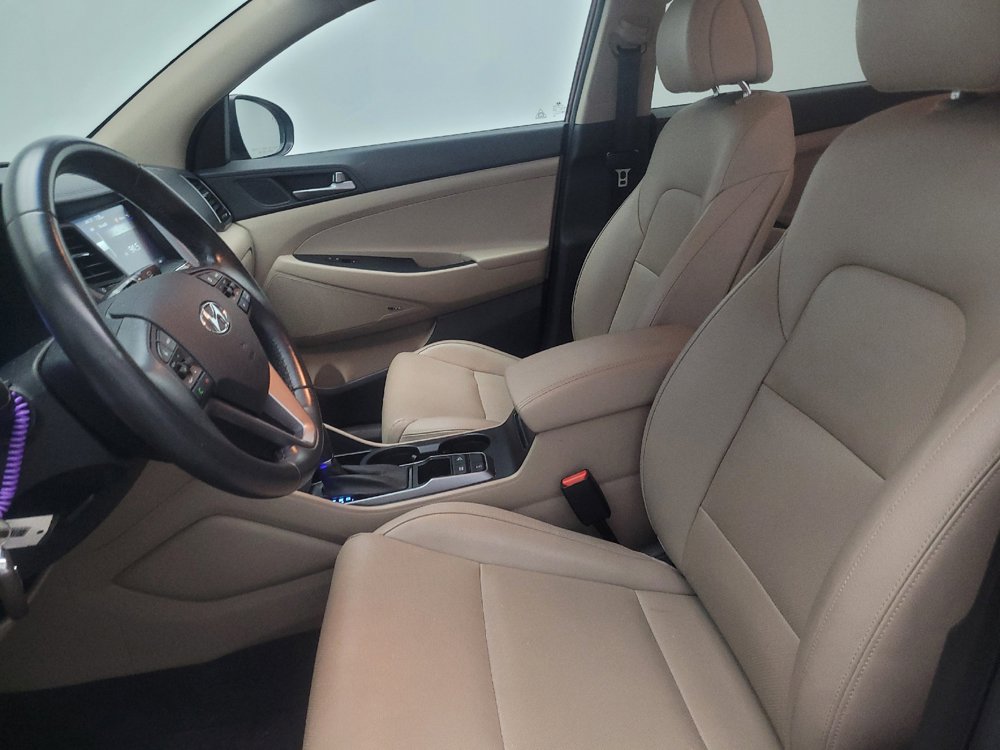 Used 2017 Hyundai Tucson SE Plus AWD/4WD image 17