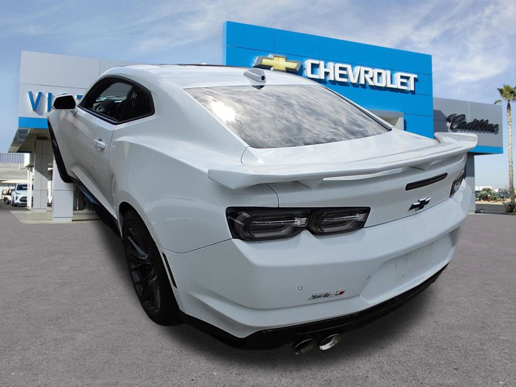 Used 2023 Chevrolet Camaro ZL1 RWD image 8