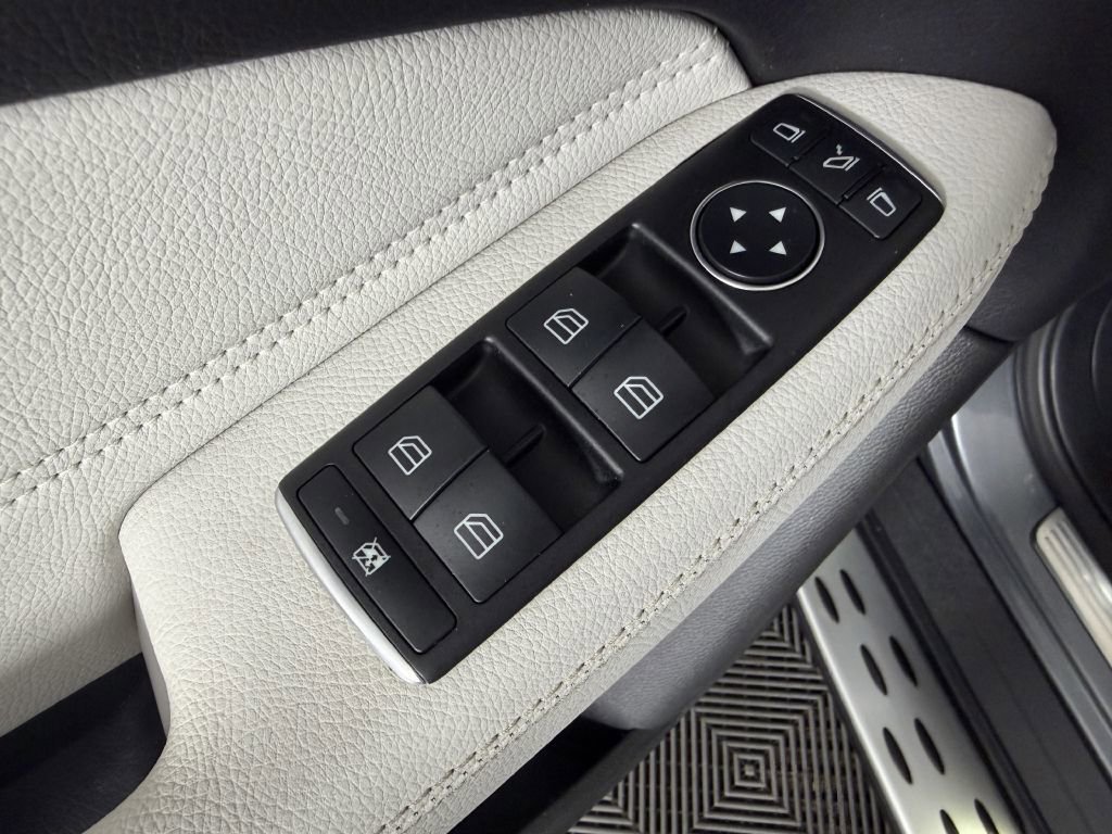 Used 2019 Mercedes-Benz GLE 43 AMG 4MATIC image 37