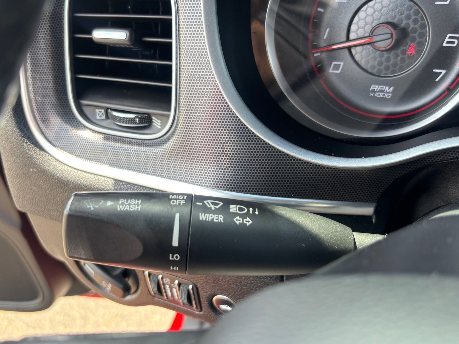 Used 2017 Dodge Charger SXT RWD image 25