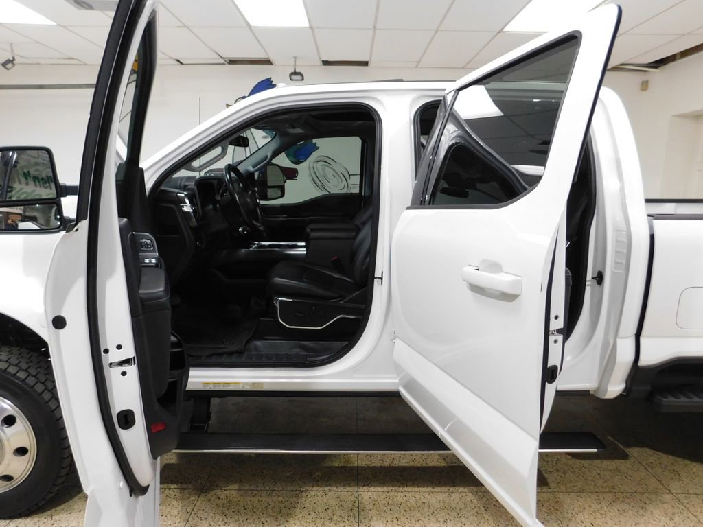 Used 2024 Ford F450 Lariat w/ Lariat Ultimate Package AWD/4WD image 27