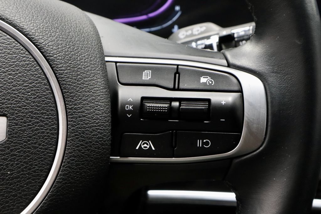 Used 2025 Kia Sportage X-Line w/ Premium Package AWD/4WD image 29