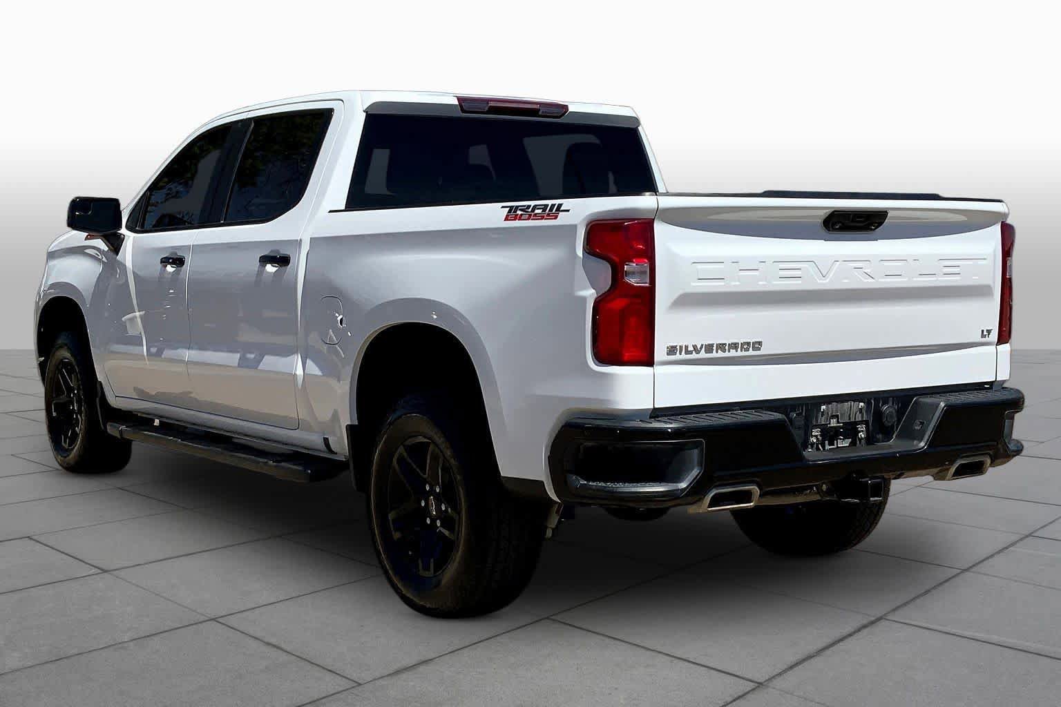 Used 2024 Chevrolet Silverado 1500 LT Trail Boss w/ Protection Package AWD/4WD image 12