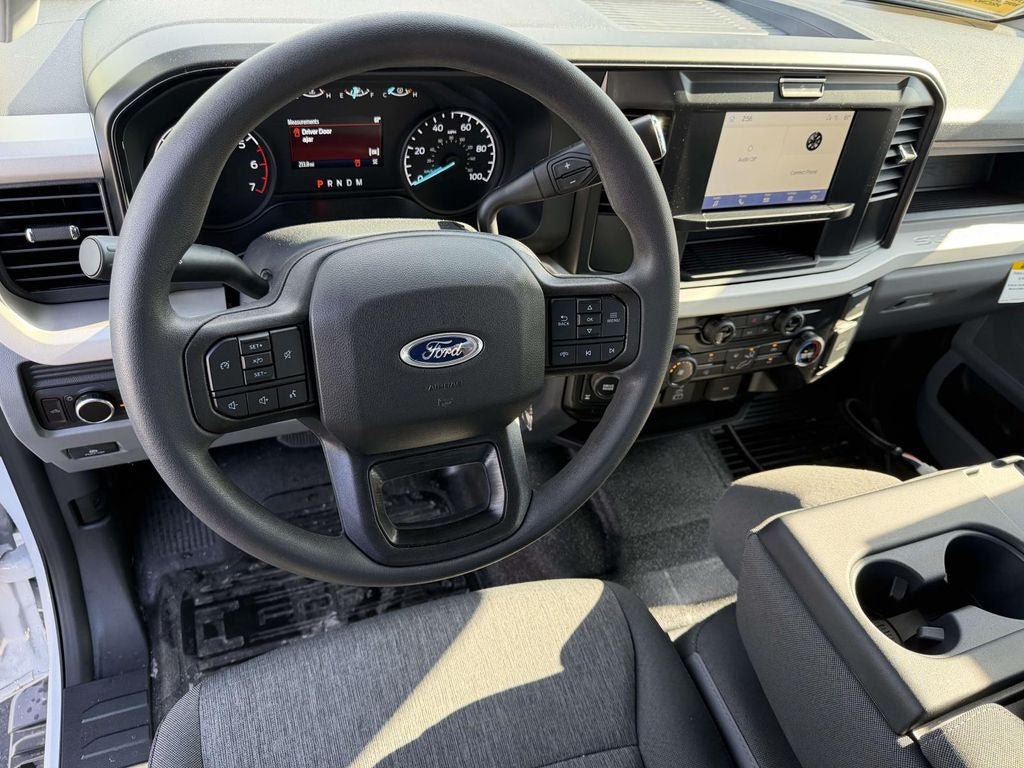 New 2026 Ford F250 XL w/ FX4 Off-Road Package AWD/4WD image 10