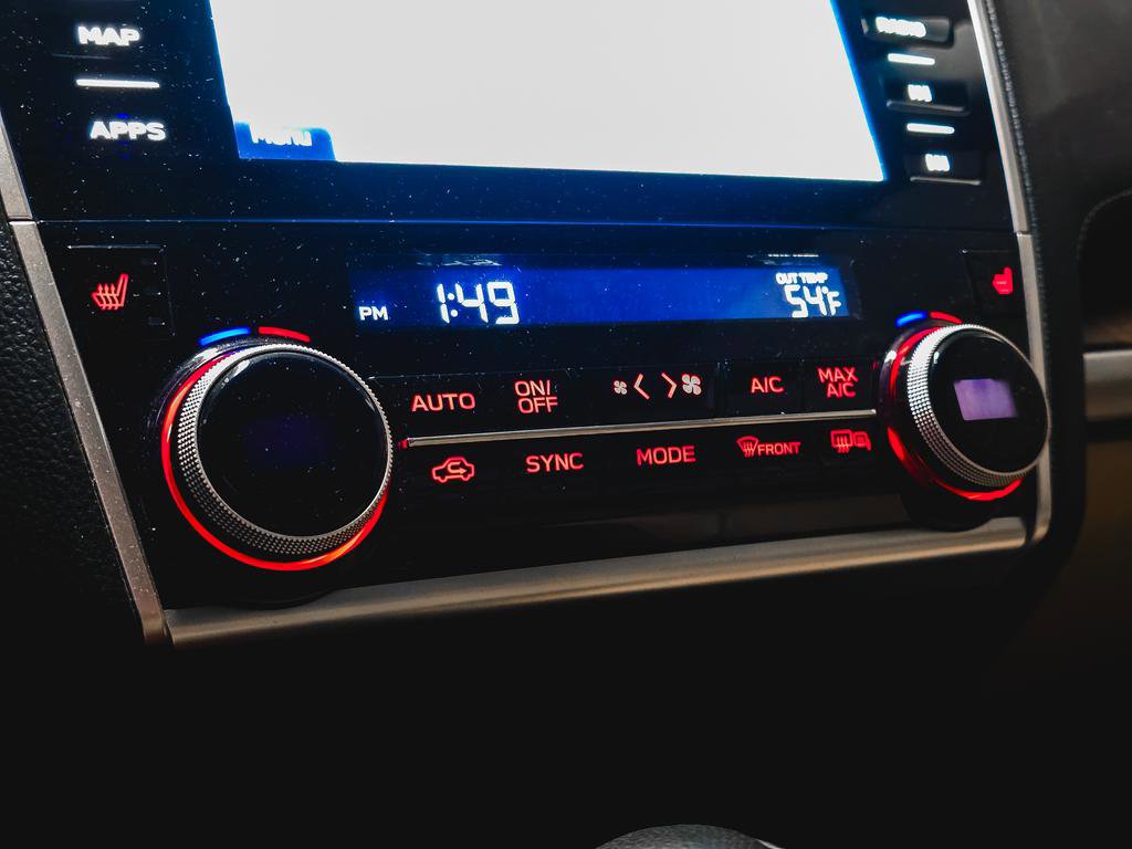 Used 2018 Subaru Outback 2.5i Limited image 31