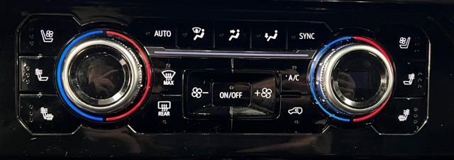 Used 2024 GMC Sierra 1500 AT4 w/ Technology Package image 39