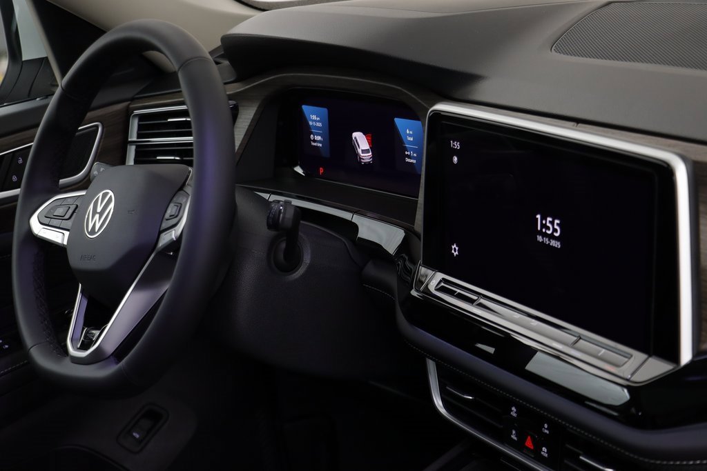 New 2026 Volkswagen Atlas SEL Premium R-Line image 21
