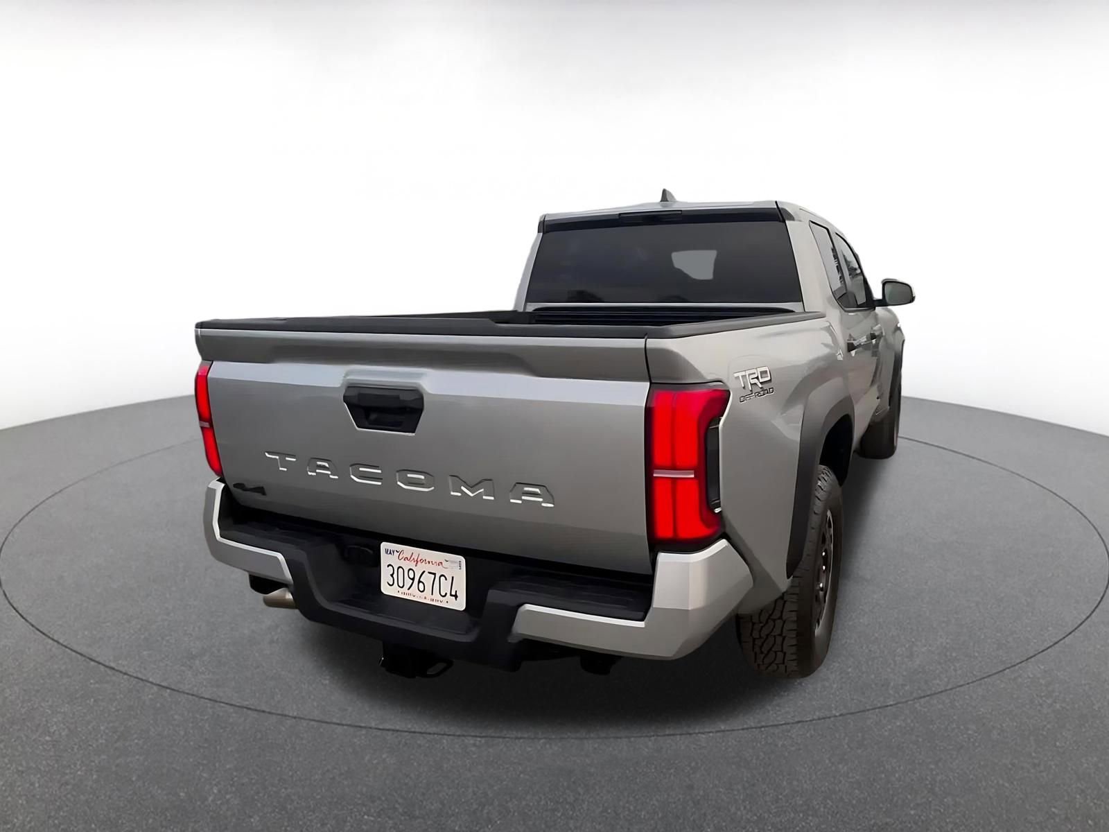 Used 2025 Toyota Tacoma TRD Off-Road image 14