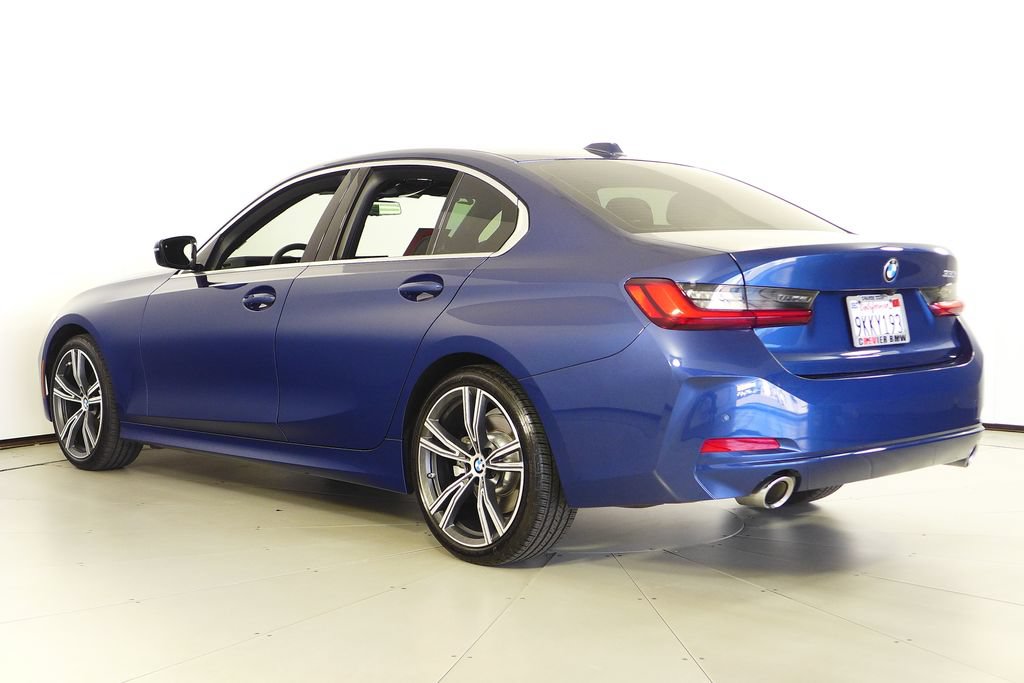 Certified 2024 BMW 330i Sedan w/ Premium Package RWD image 9