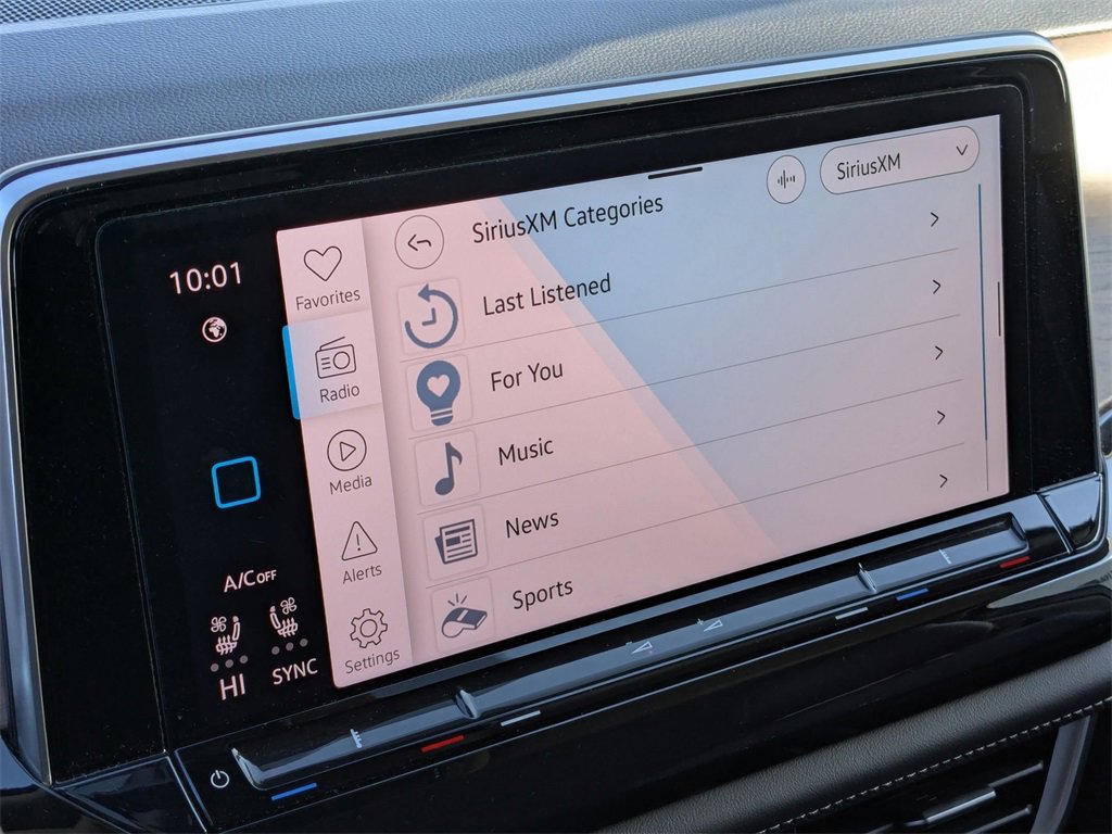 Used 2025 Volkswagen Atlas SE image 20