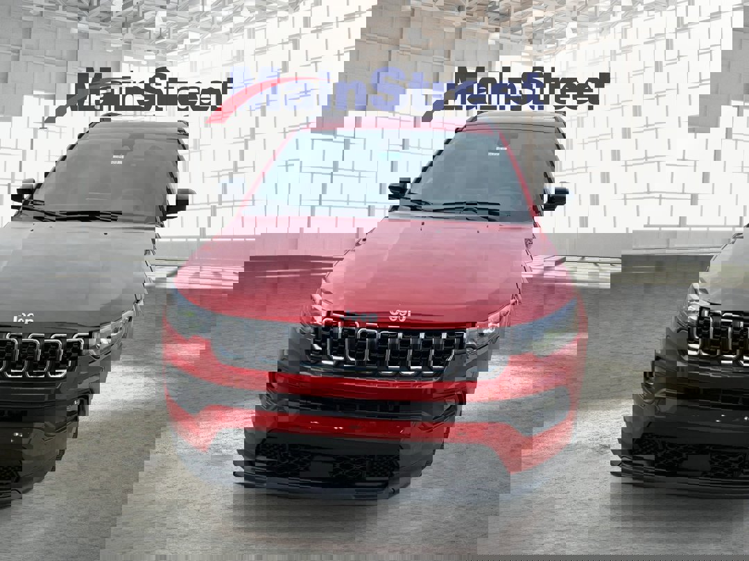 New 2026 Jeep Compass Latitude image 8