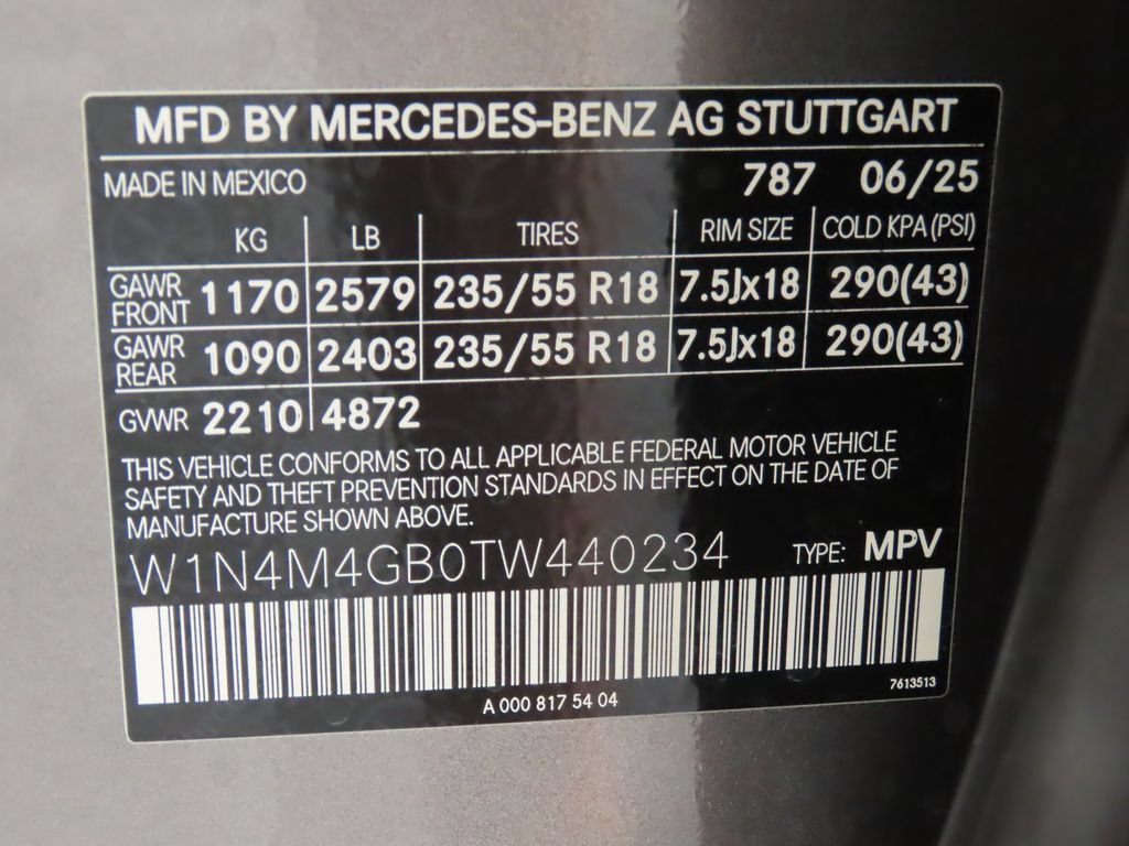 Used 2026 Mercedes-Benz GLB 250 image 32