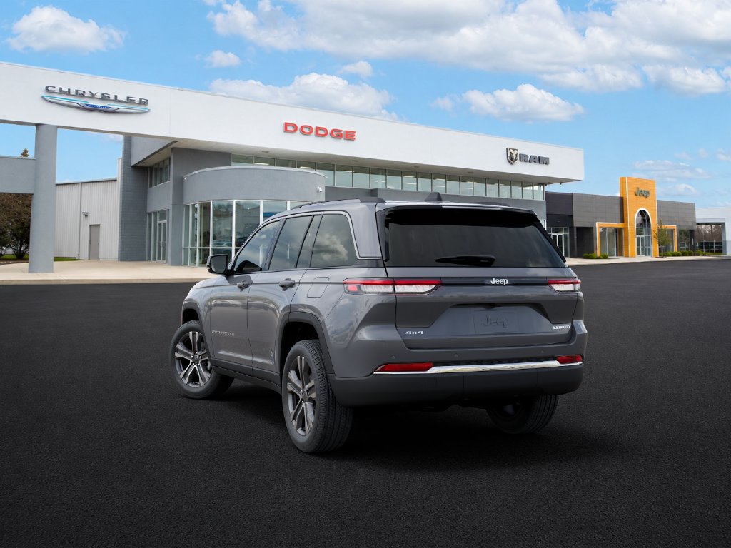 New 2027 Jeep Grand Cherokee Limited AWD/4WD image 3