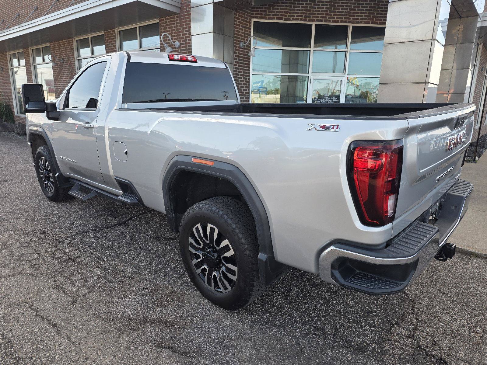 Used 2022 GMC Sierra 2500 SLE w/ SLE Convenience Package AWD/4WD image 8