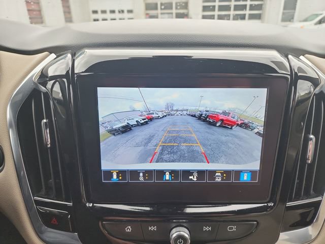 Used 2023 Chevrolet Traverse LT w/ LT Premium Package image 27