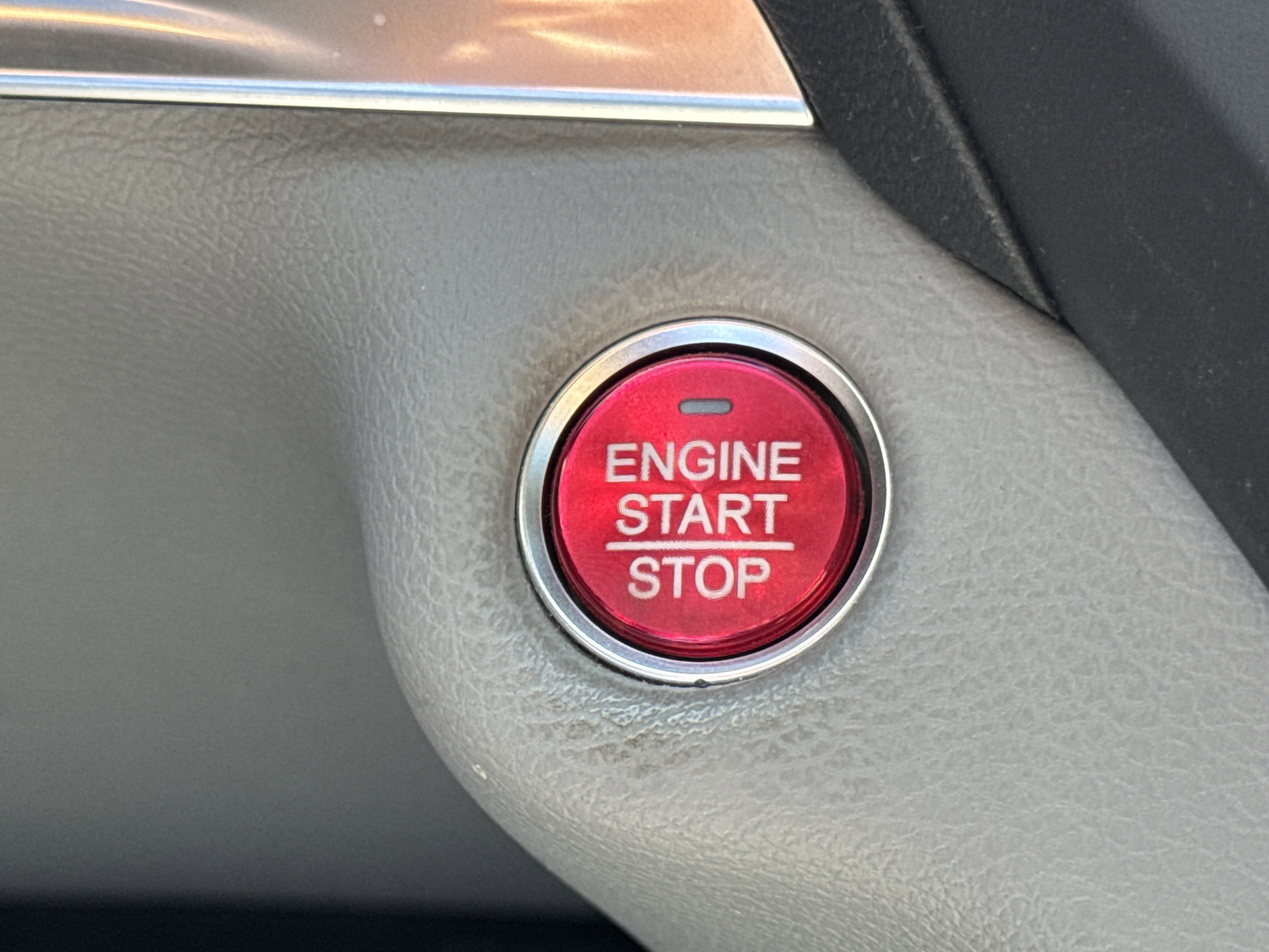 Used 2020 Acura MDX FWD w/ Technology Package image 17