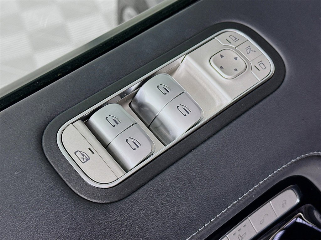 Used 2023 Mercedes-Benz G 63 AMG G 63 AMG image 17