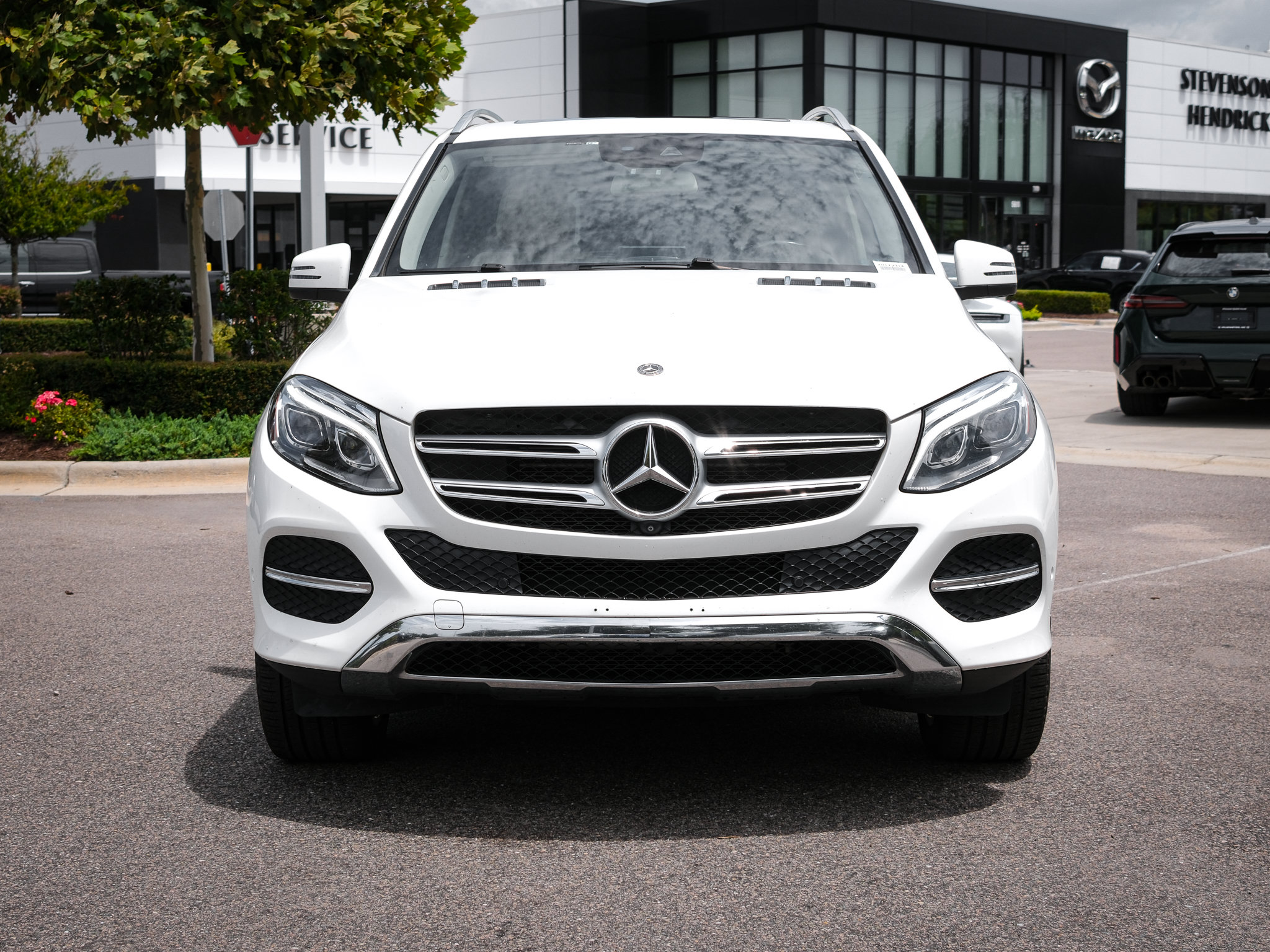 Used 2017 Mercedes-Benz GLE 350 4MATIC image 3