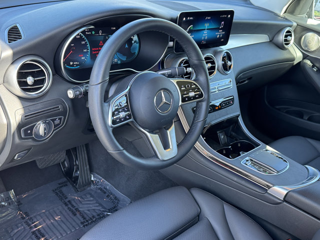 Used 2021 Mercedes-Benz GLC 300 image 17