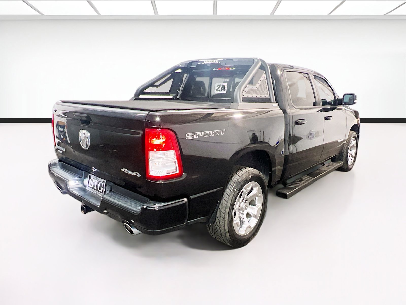 Used 2022 RAM 1500 Big Horn AWD/4WD image 4