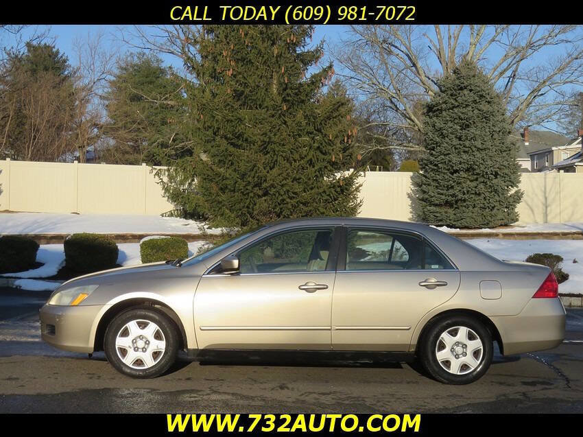 Used 2006 Honda Accord LX image 2
