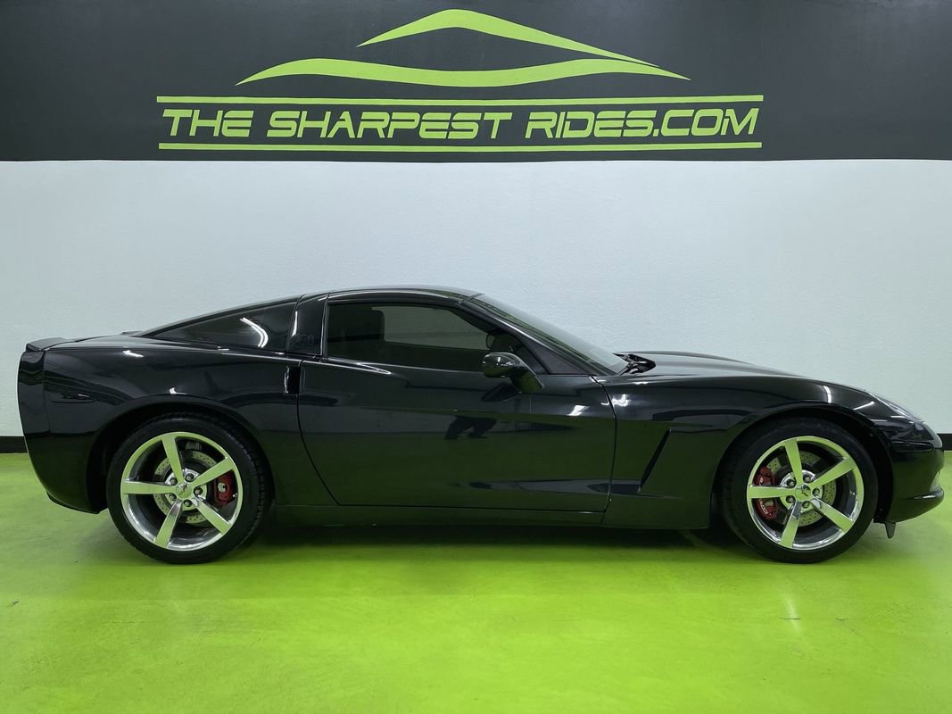 Used 2012 Chevrolet Corvette Coupe w/ 3LT Preferred Equipment Group image 11
