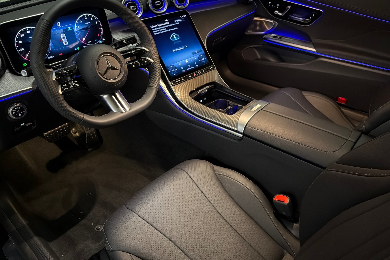 New 2026 Mercedes-Benz CLE 300 4MATIC Coupe image 9