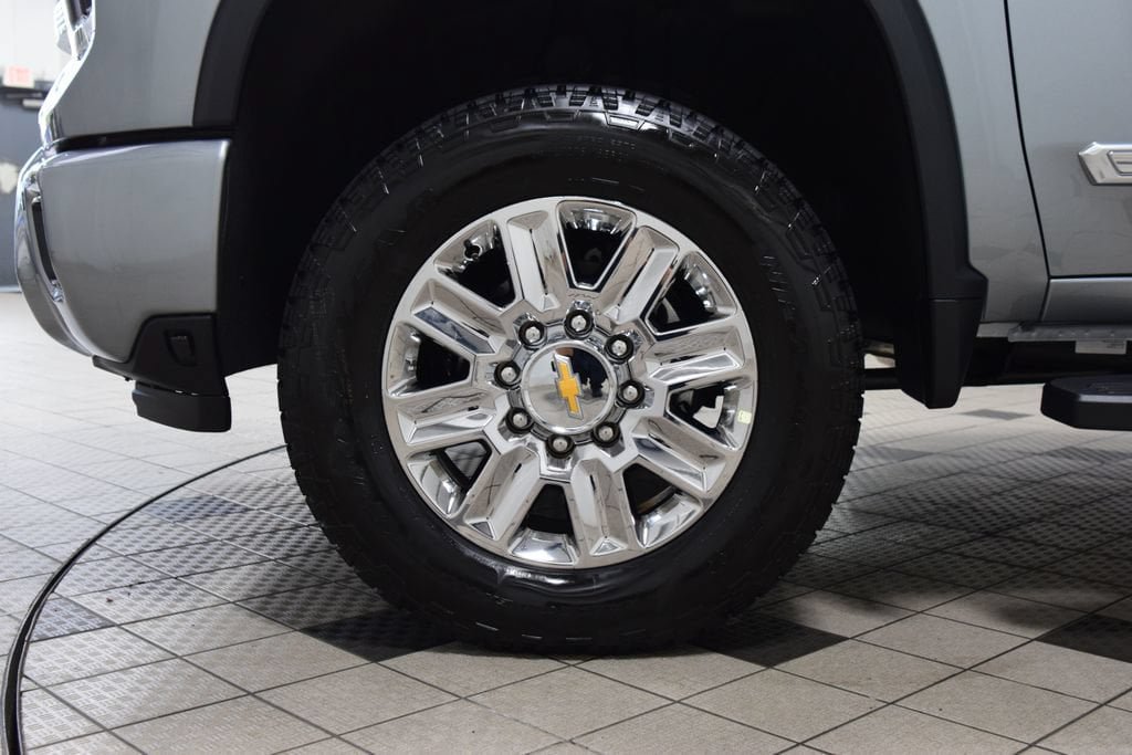 New 2026 Chevrolet Silverado 2500 High Country w/ High Country Premium Package AWD/4WD image 30