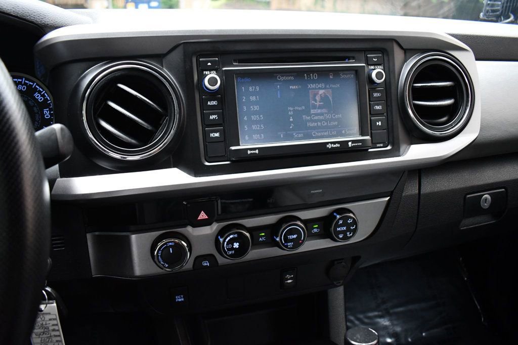 Used 2017 Toyota Tacoma TRD Sport image 25