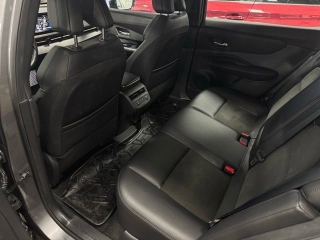 Used 2023 Nissan Ariya FWD image 20