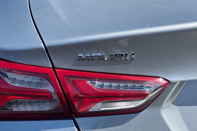 Used 2022 Chevrolet Malibu LT image 36