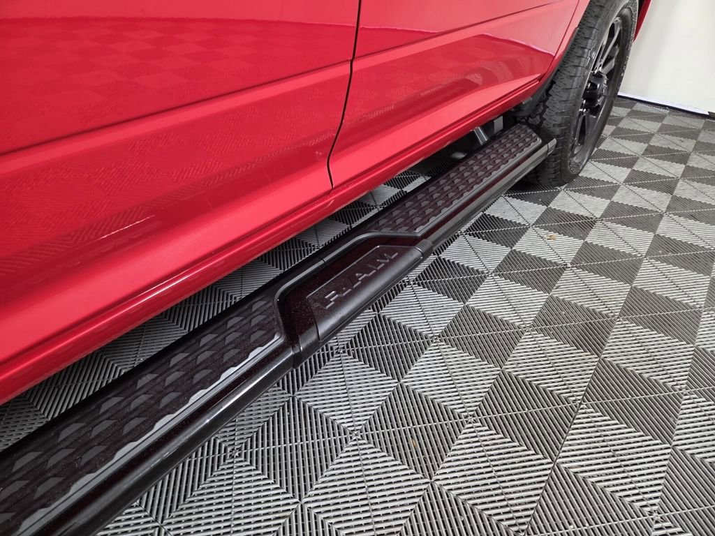 Used 2024 RAM 2500 Big Horn w/ Night Edition image 31