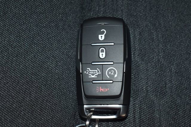 New 2026 RAM 1500 4x4 Crew Cab image 21