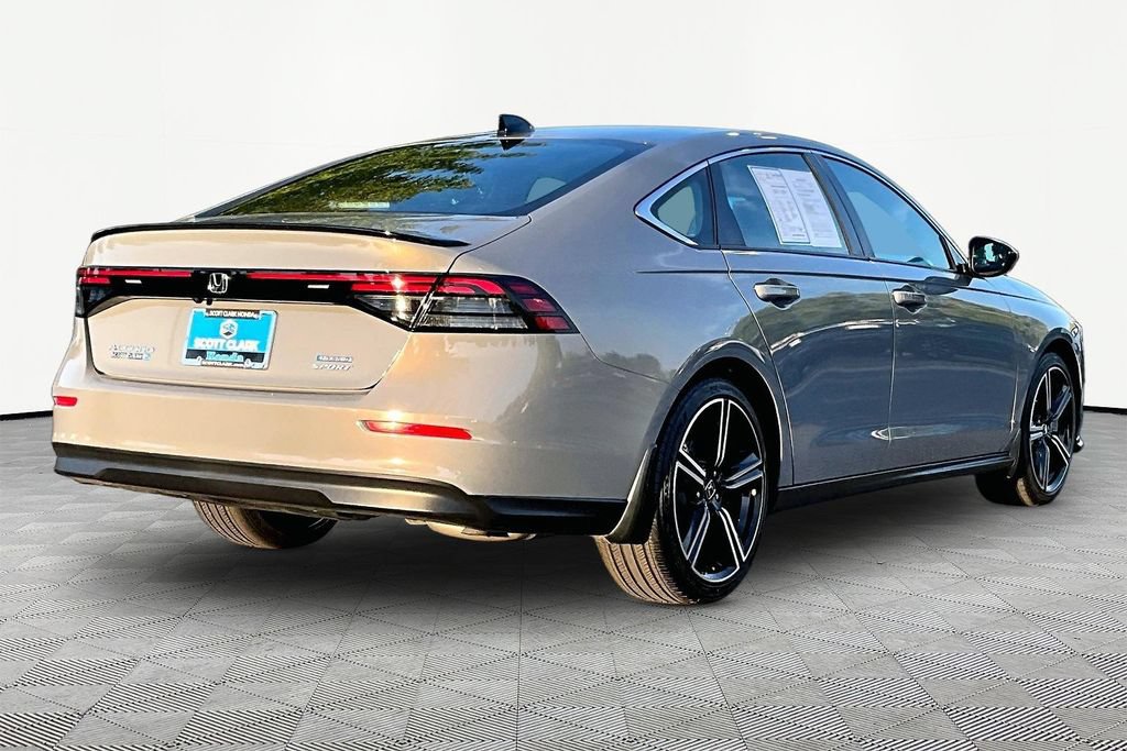 Certified 2025 Honda Accord Sport image 5