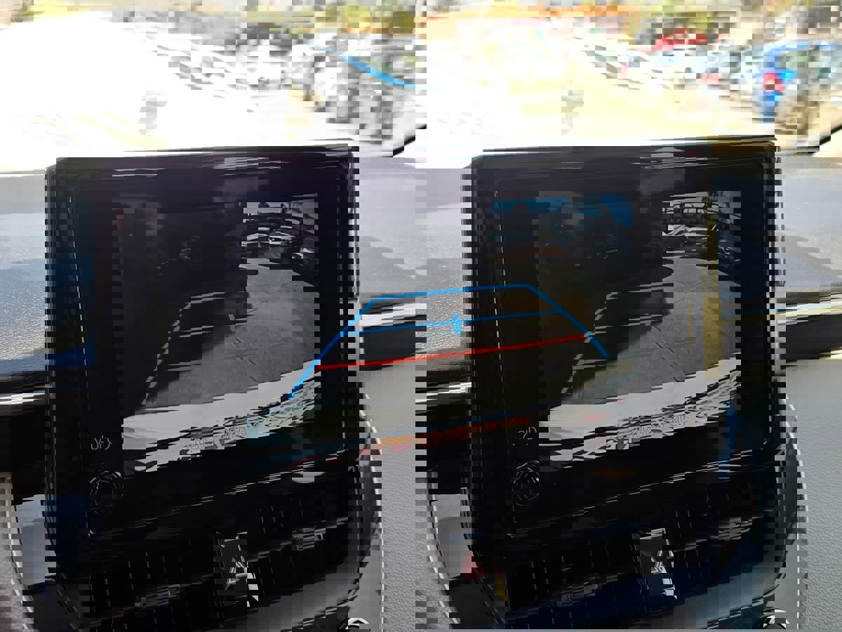 Used 2023 Toyota Corolla LE image 35