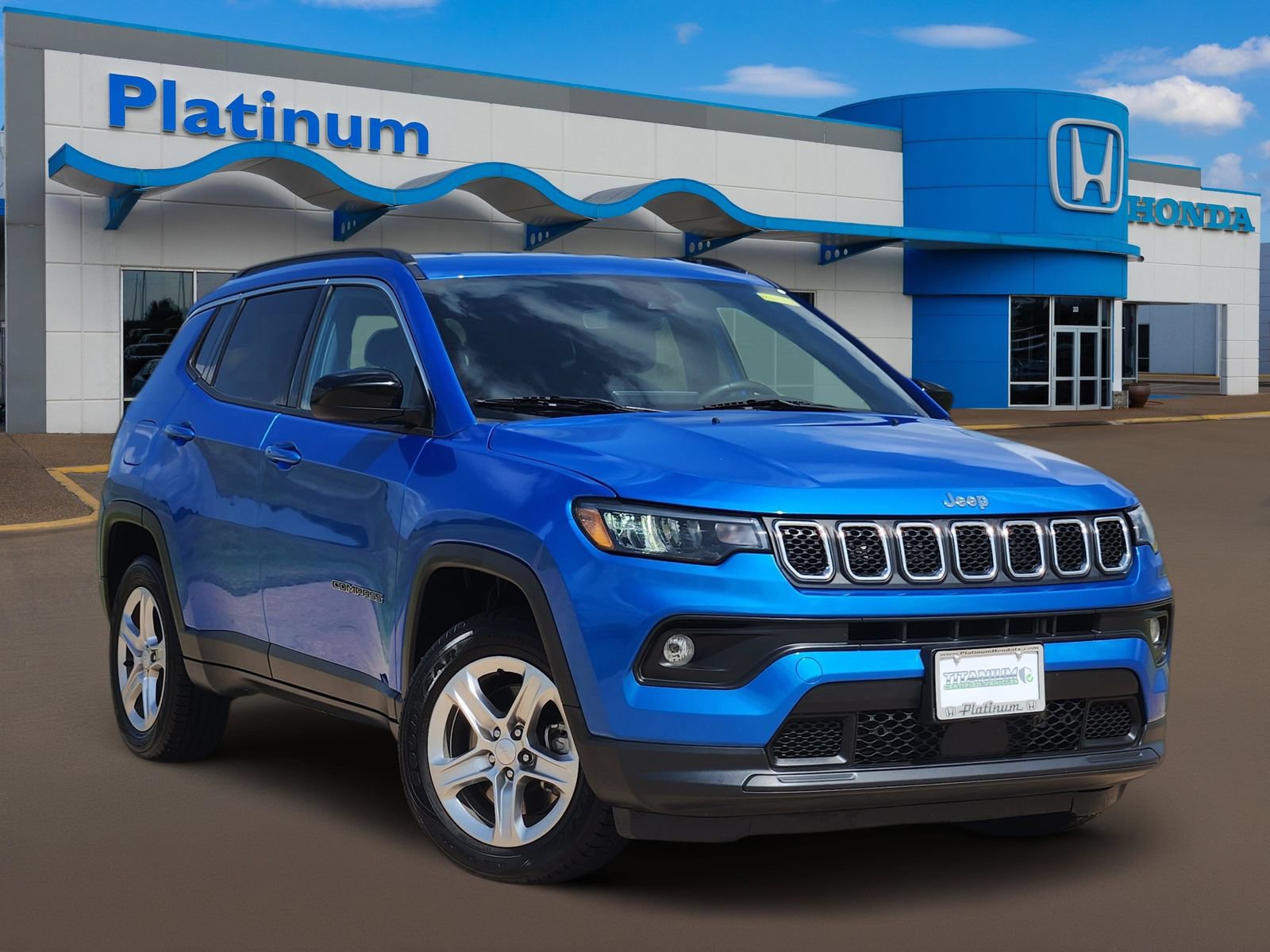 Used 2024 Jeep Compass Latitude AWD/4WD 360° Tour