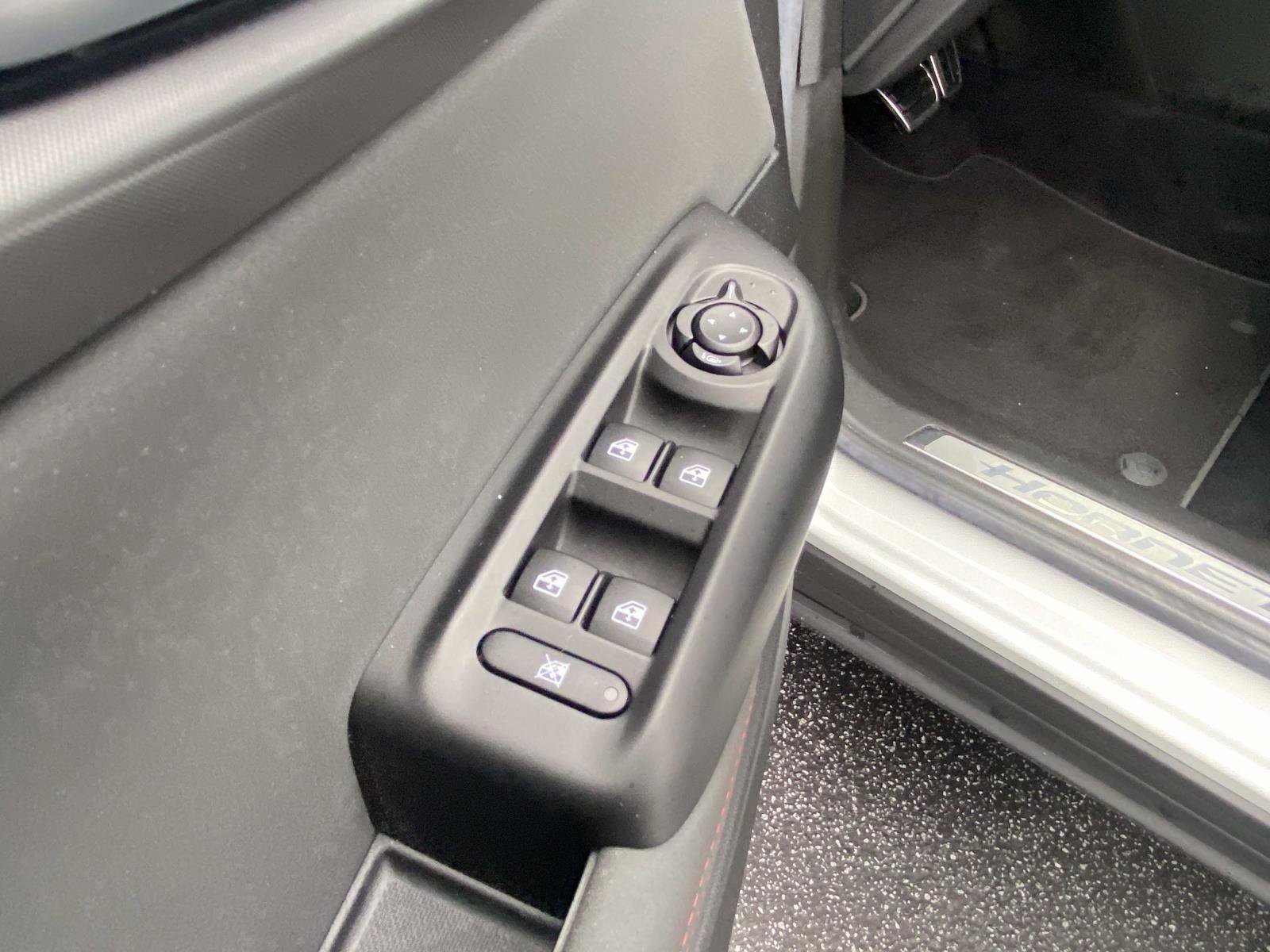 Certified 2024 Dodge Hornet R/T image 22