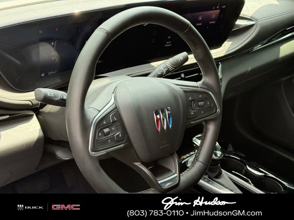 Used 2024 Buick Envista Sport Touring w/ Convenience I Package FWD image 15