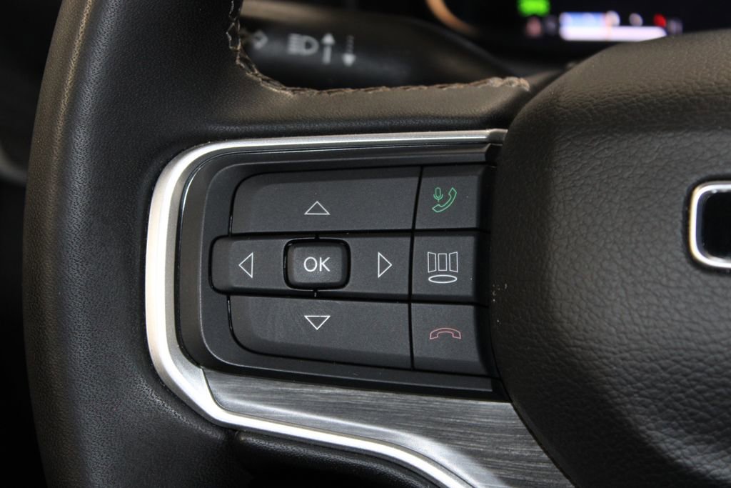 Used 2024 Jeep Wagoneer Series II image 37