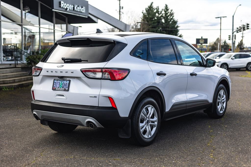 Used 2020 Ford Escape S image 10