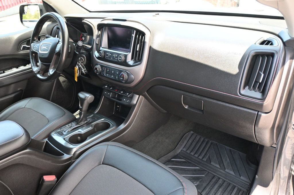 Used 2016 GMC Canyon SLE w/ All Terrain Adventure Package image 9