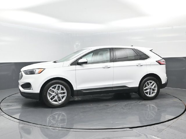 Certified 2024 Ford Edge SEL w/ Convenience Package AWD/4WD image 4